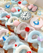 MAK D Productions Pre-Cut Edible Printed Alice in Wonderland 001 Icing Sugar Sheet Fondant Cake / Cup Cake Decoration Graphics