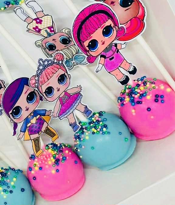 MAK D Productions Pre-Cut Edible Printed Cute Glitter Dolls 001 Icing Sugar Sheet Fondant Cake / Cup Cake Decoration Graphics