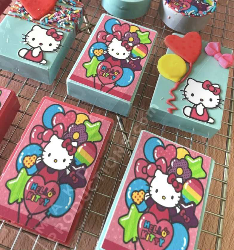 MAK D Productions Pre-Cut Edible Printed Kawaii Kitty Cat Hello Kitten 001 Icing Sugar Sheet Fondant Cake / Cup Cake Decoration Graphics