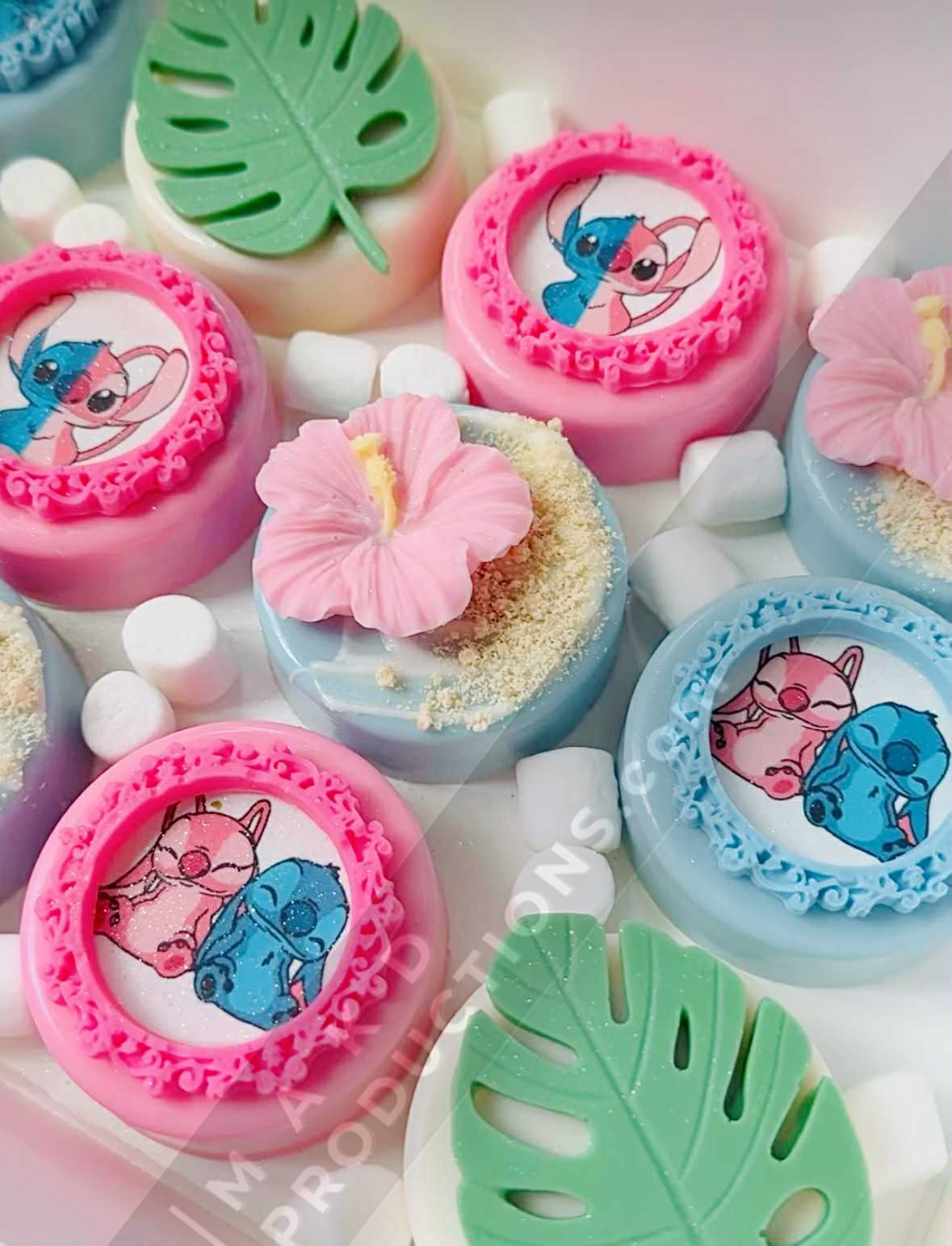 MAK D Productions Pre-Cut Edible Printed Lelo and Stitch Angel Scrump Icing Sugar Sheet Fondant Cake / Cup Cake Decoration Graphics