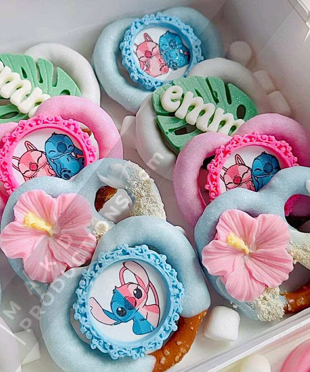 MAK D Productions Pre-Cut Edible Printed Lelo and Stitch Angel Scrump Icing Sugar Sheet Fondant Cake / Cup Cake Decoration Graphics
