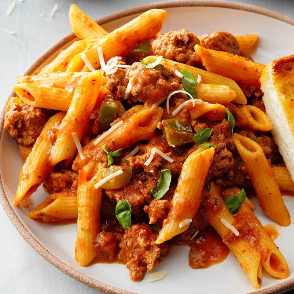 MAK D Productions Beef Marinara Penne Pasta Freeze Dried Meal Camping Hunting Preppers Backpacking Hiking Kayaking Fishing Easy Bag Meal
